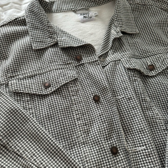 Princess Polly Black and White denim jacket - Picture 2 of 5